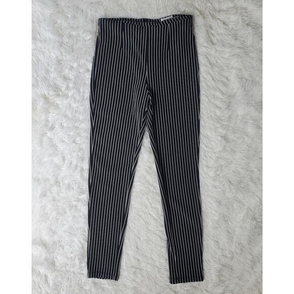 Princess Polly Pinstripe Skinny Pants 4 - Picture 3 of 9